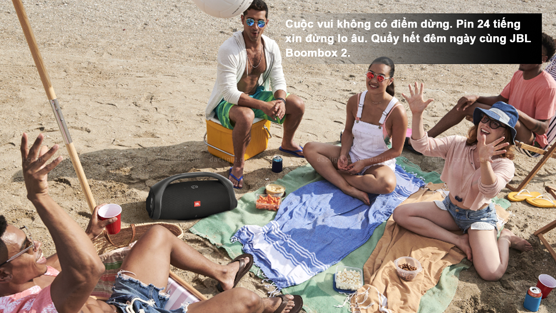 jbl-bombox-2