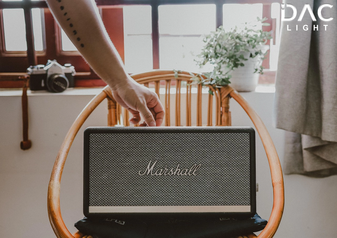 marshall-speaker