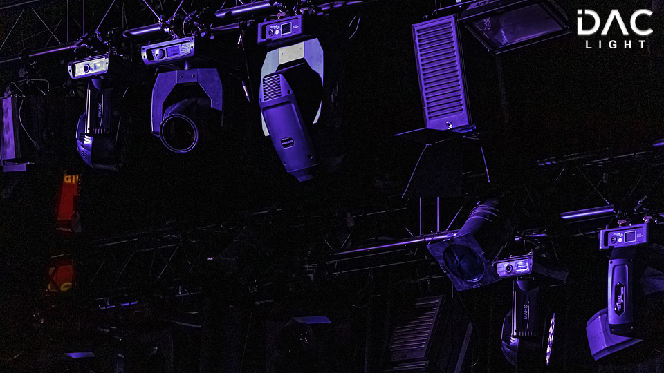 DAC Light - thi công lắp đặt đèn beam